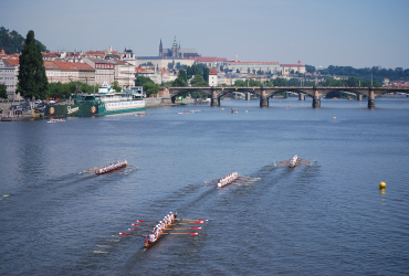 CO NÁS ČEKÁ V DUBNU?